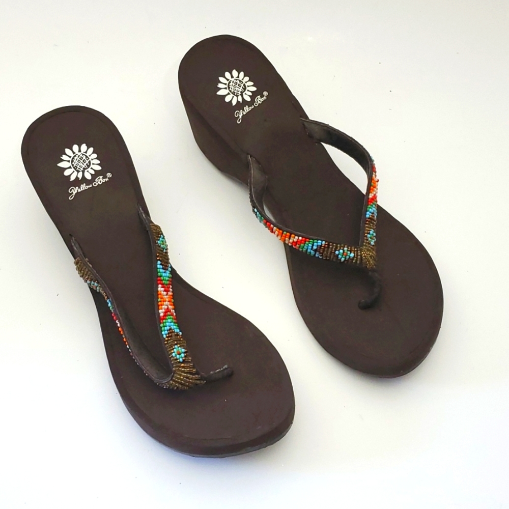 Yellow Box Size 10 Wedge Sandals